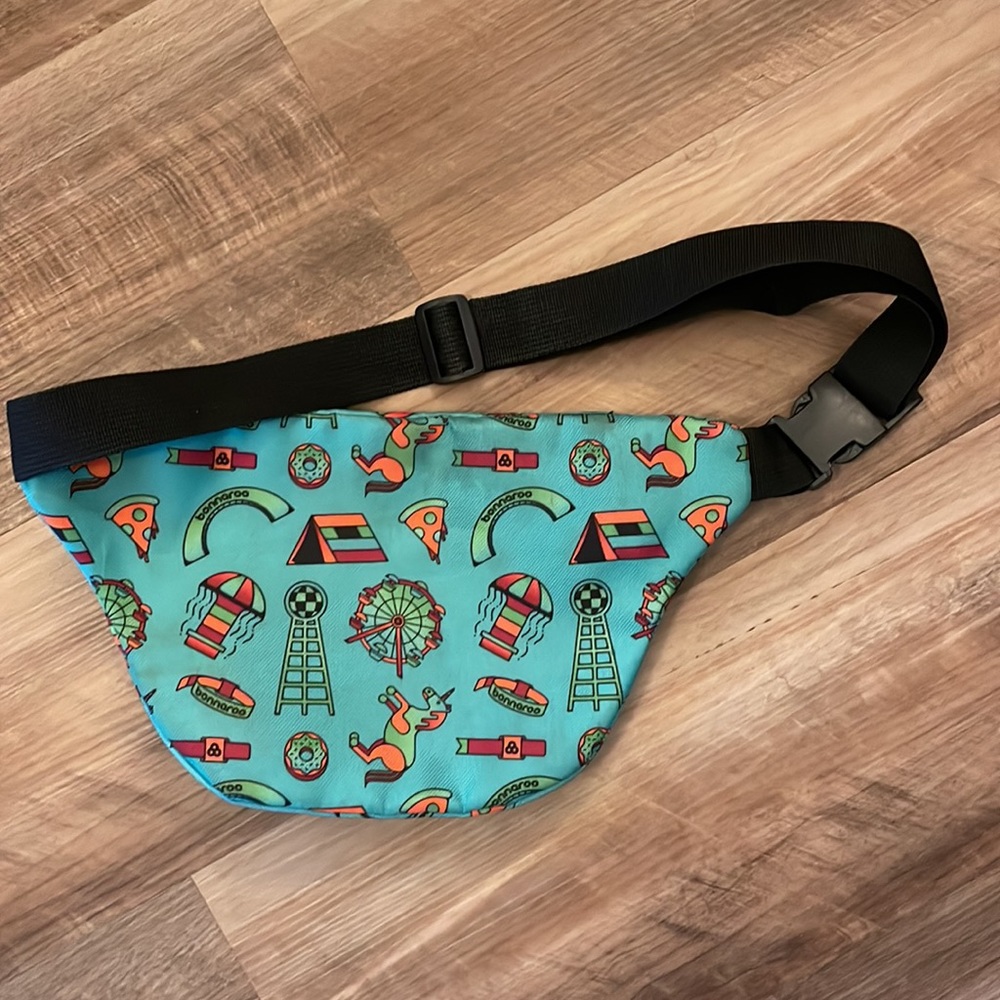 Bonnaroo Fanny pack purse retro carnival pattern - Picture 2 of 5